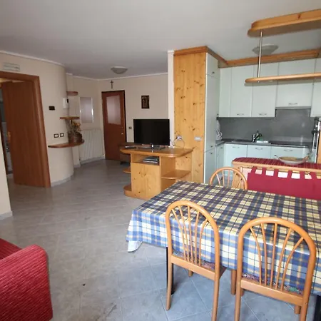 Contemporary Holiday In Italy Near Ski Area
