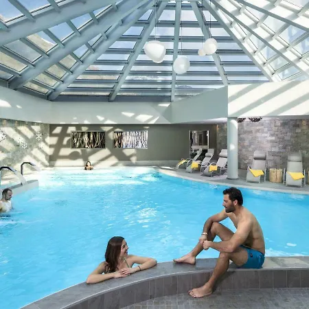 Contemporary Holiday In Italy Near Ski Area 度假居